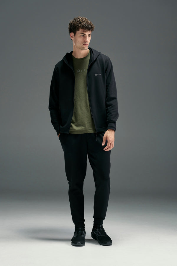 WearEver Altitude Hoody in black, additional view