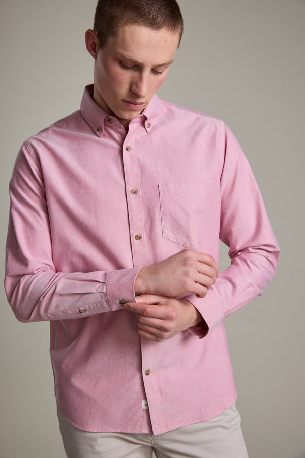 Barkers Thatcher Oxford Shirt in red, tailored fit, additional view