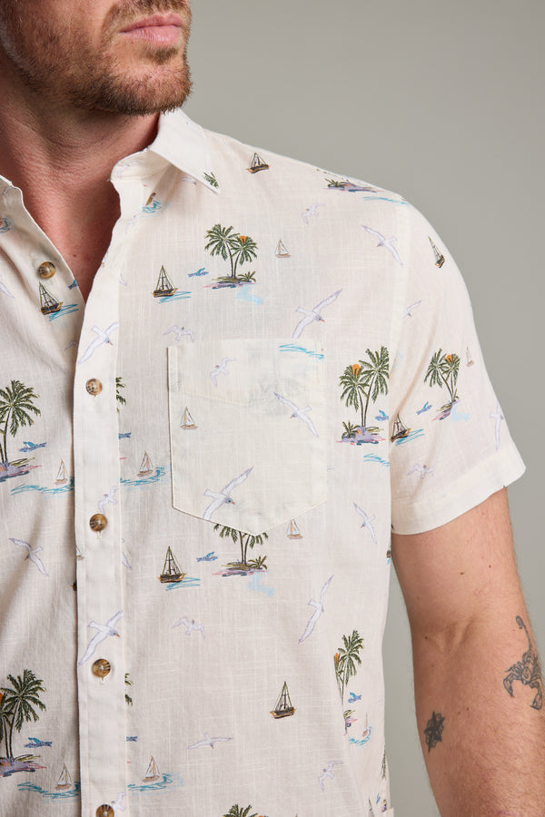 Barkers Island Print Shirt in natural, additional view