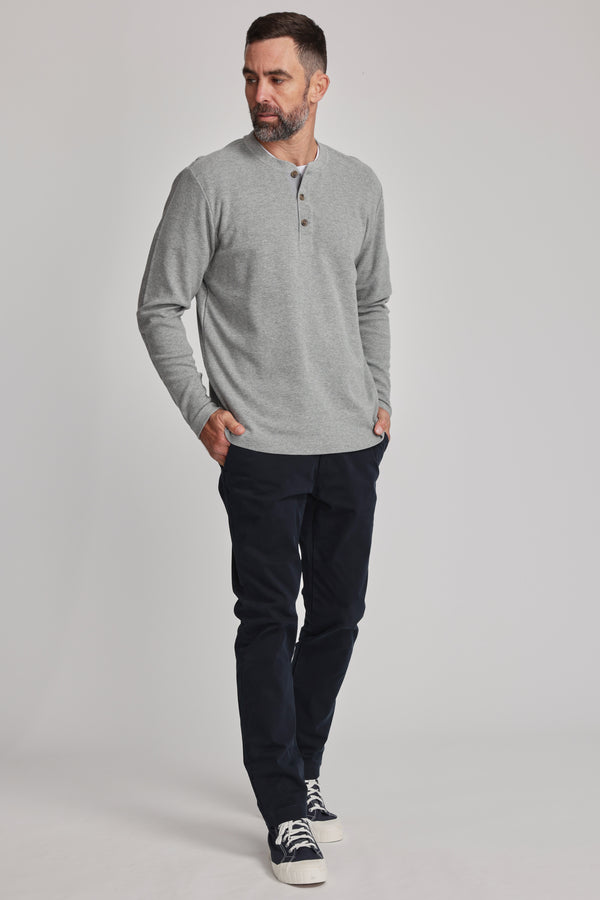 Barkers Avenue Waffle Henley in grey marl, alternate view