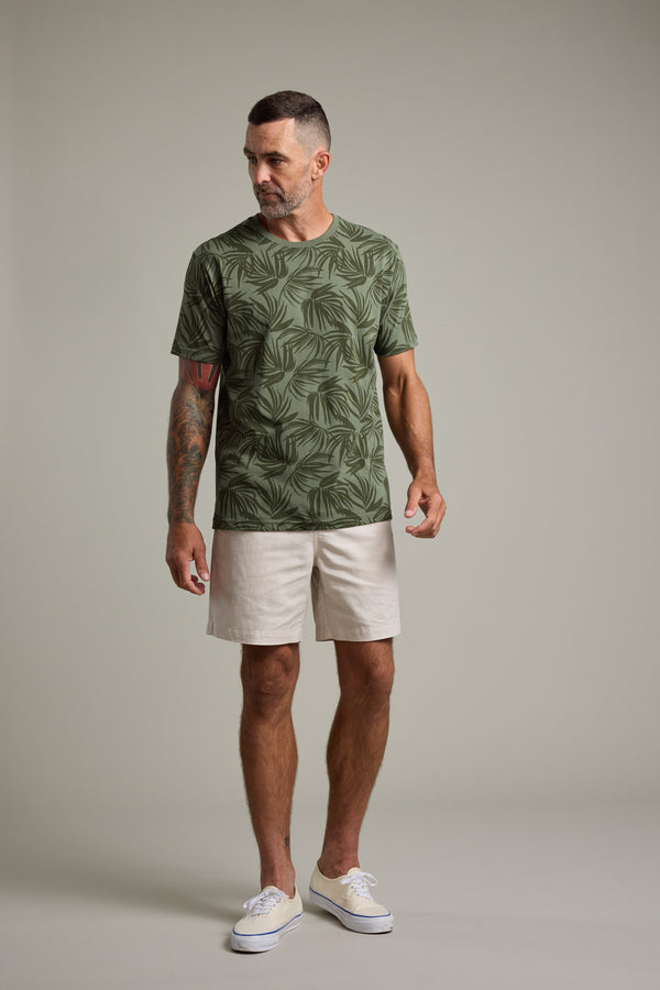 Barkers Palm Leaves Print Tee in khaki, regular fit, additional view