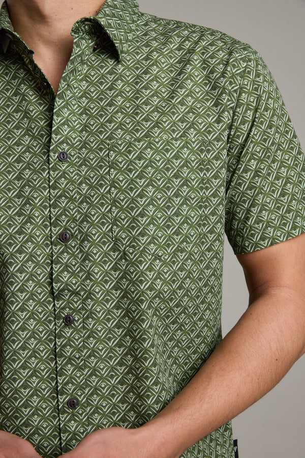 Barkers Oxnard Print Shirt in khaki, alternate view