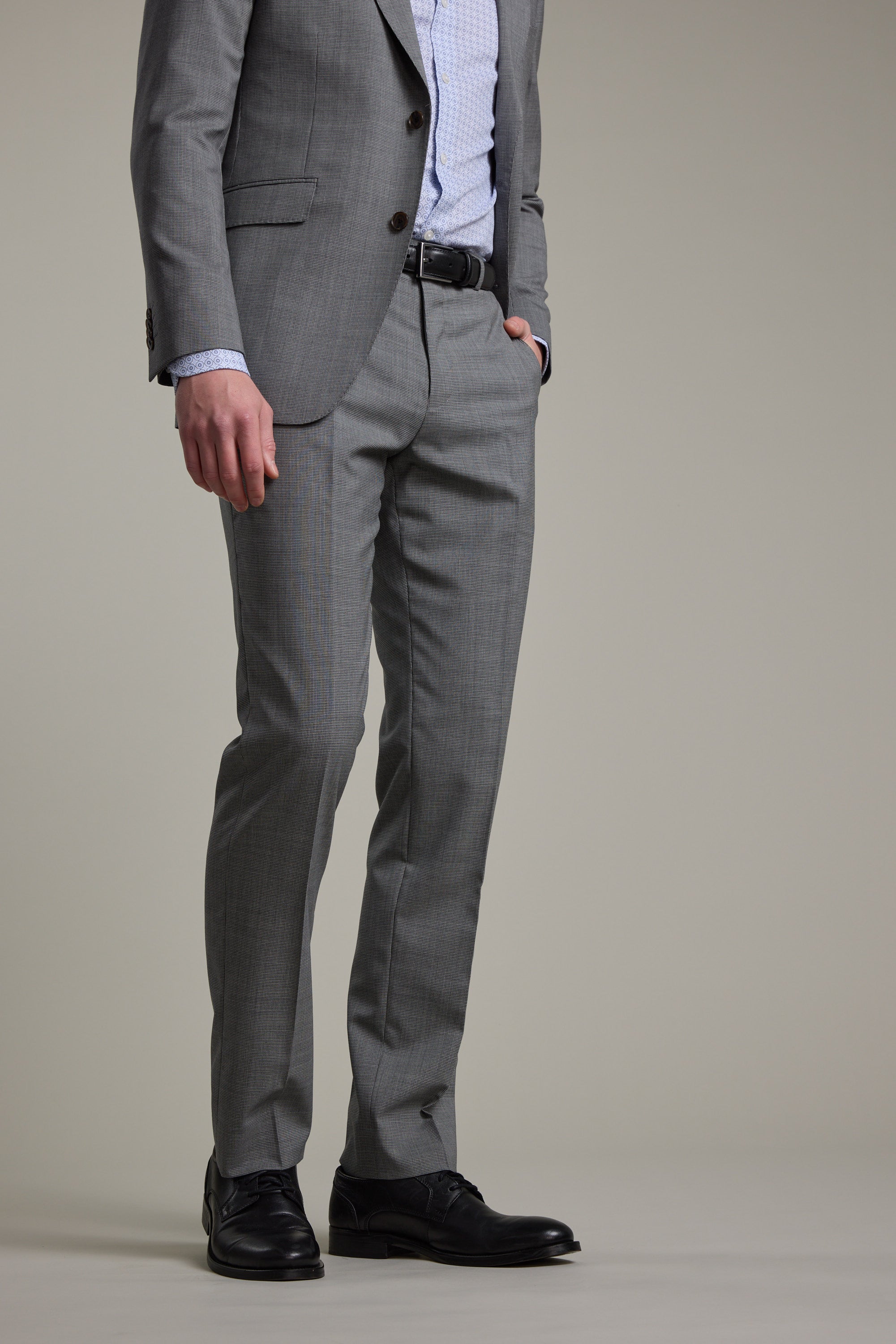Barkers Henderson Houndstooth Suit Trouser in grey, tailored fit, additional view