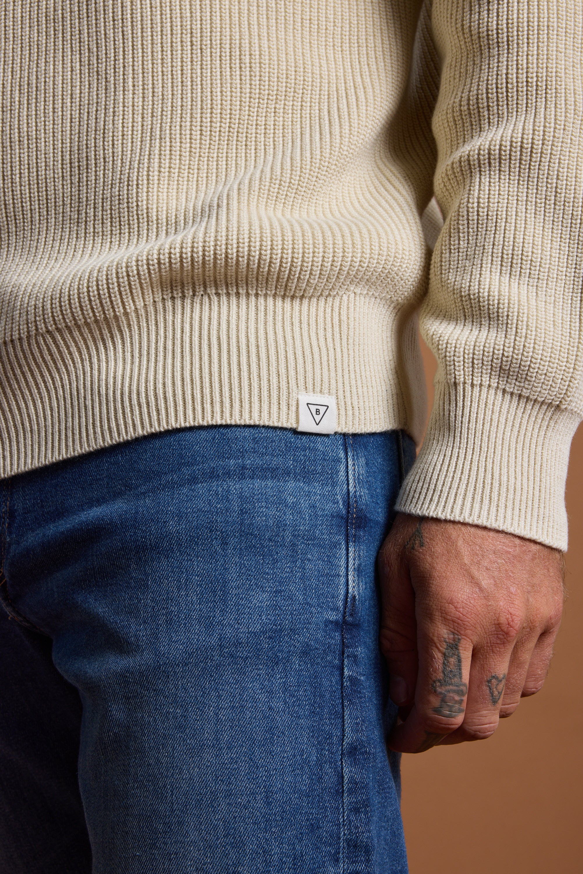 Barkers Dandar Cotton Crew in oatmeal, cotton, additional view