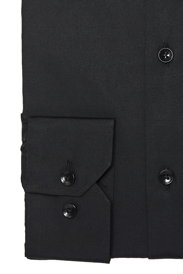 Close-up of the Barkers Tribeca Reg Cuff Shirt, tailored fit in black, featuring smooth fabric, black buttons on the front, and a neatly folded cuff with two buttons for a formal look.