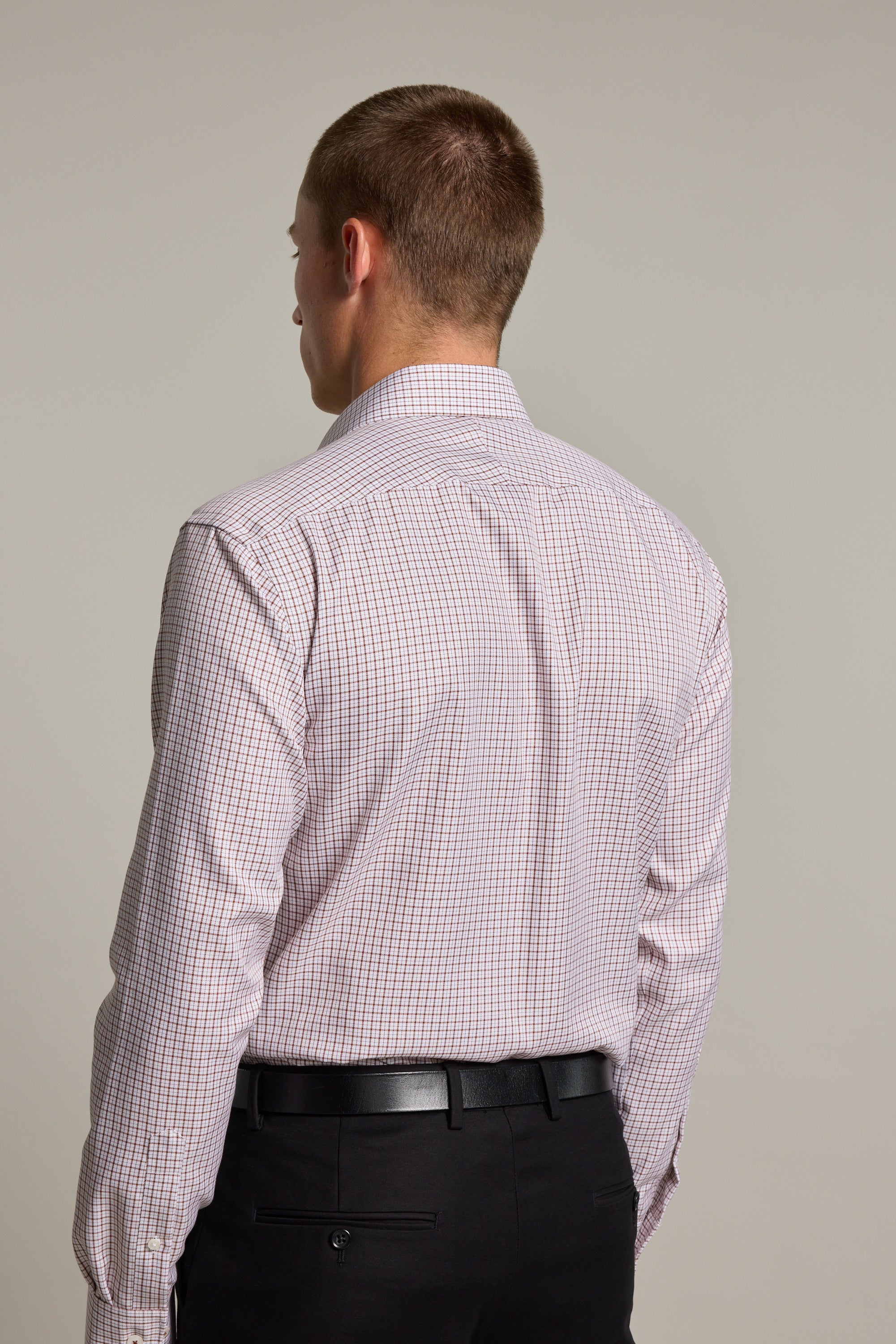 Barkers Marbury Check Business Shirt in brown, tailored fit, additional view