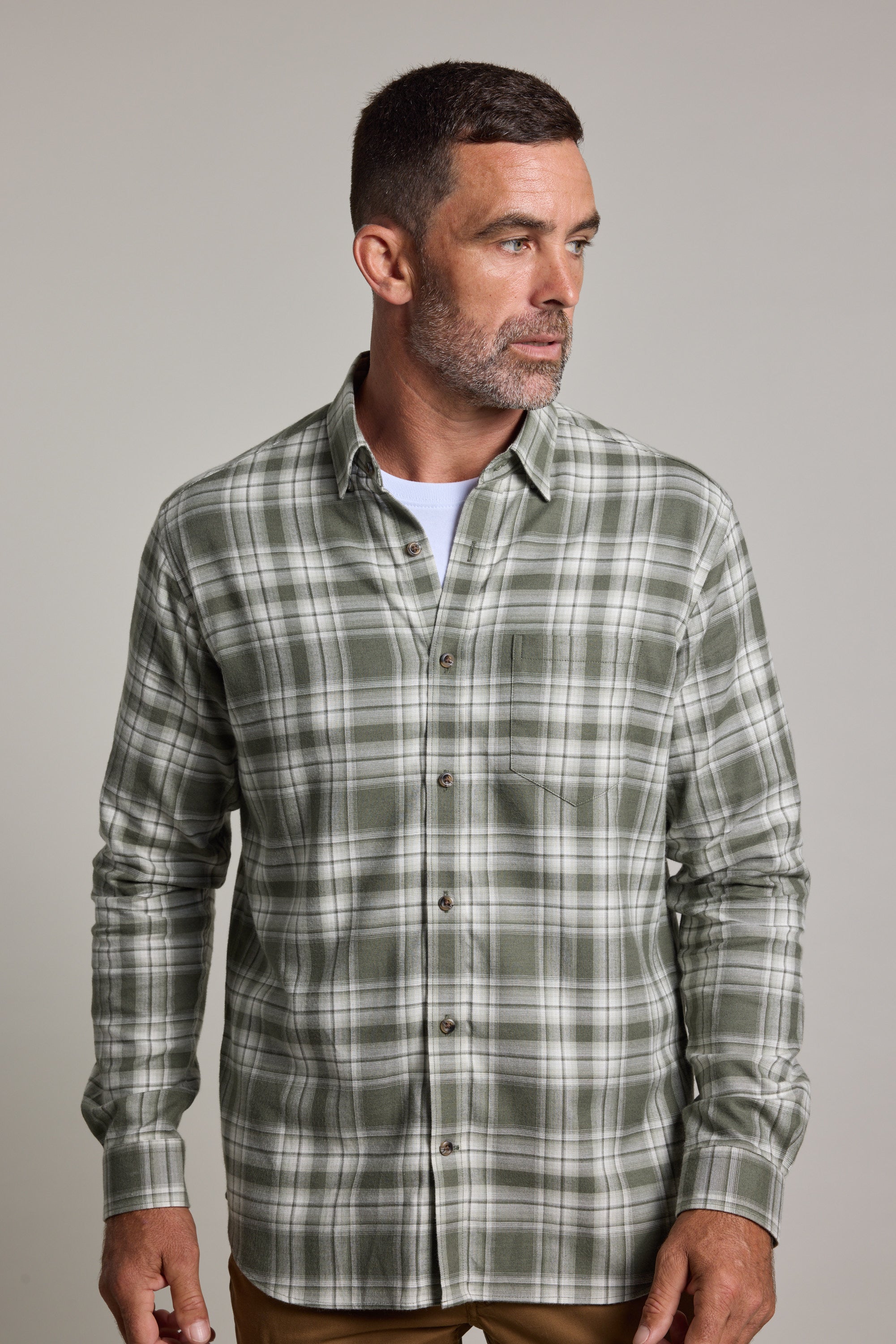 Barkers Paxtonheck Shirt in green check, classic fit, additional view