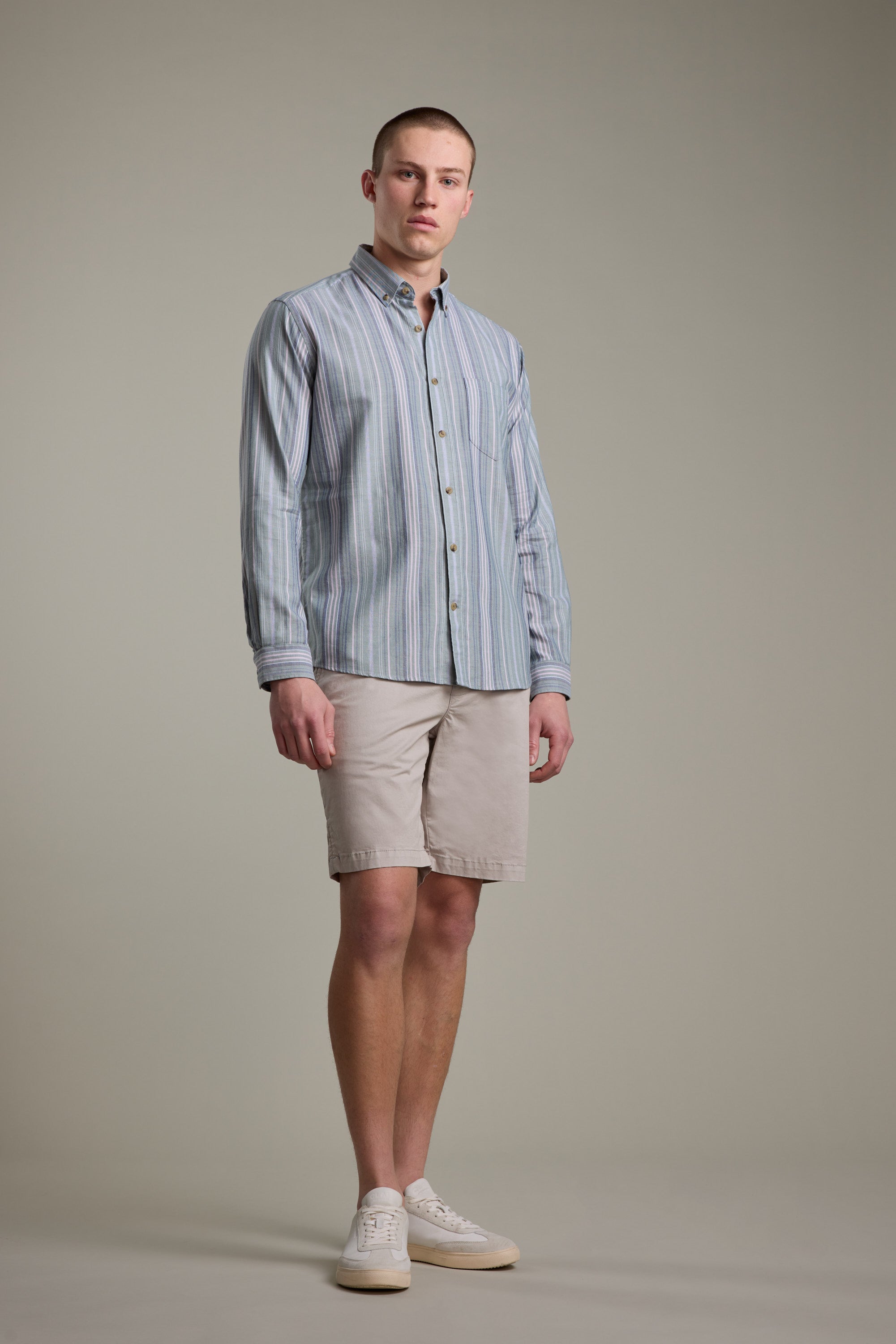 Barkers Huntley Striped Oxford Shirt, tailored fit, alternate view