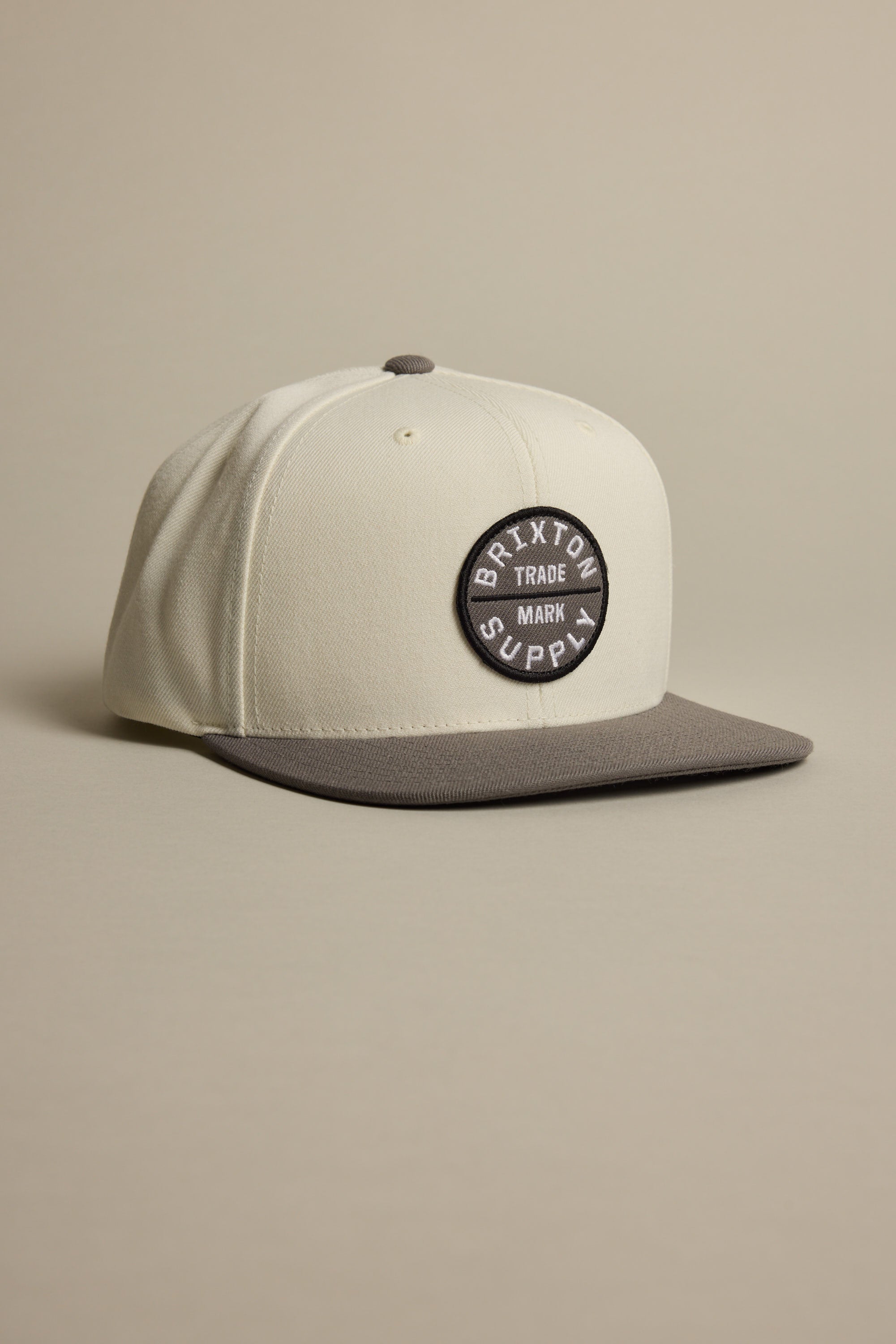 Brixton Oath III Snapback in off white, alternate view