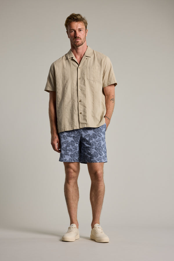 Barkers Jaired Print Short in chambray, alternate view