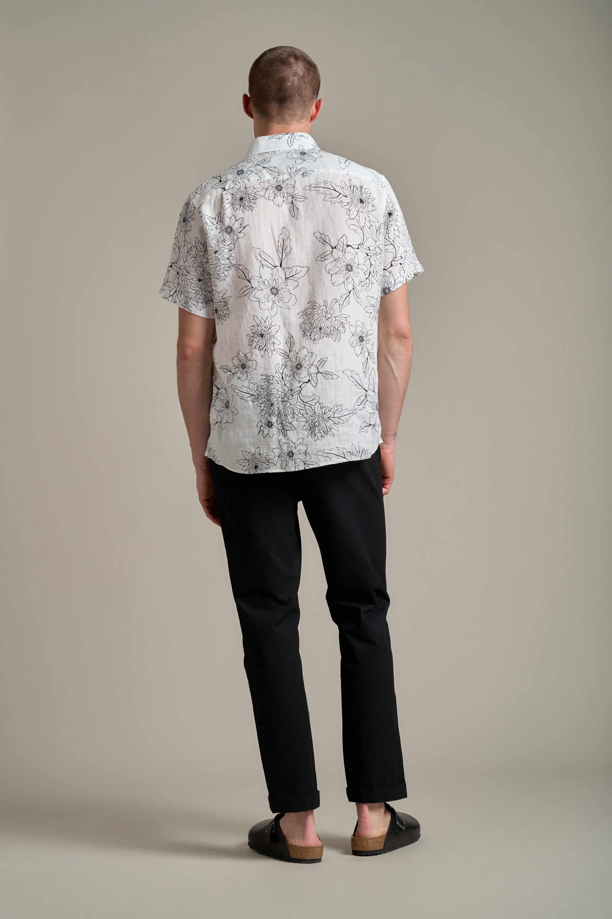 Barkers Maldon Linen Print Shirt in white, tailored fit, additional view