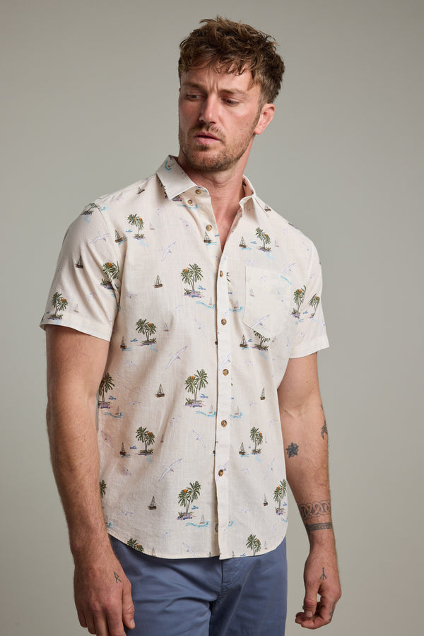 Barkers Island Print Shirt in natural, additional view