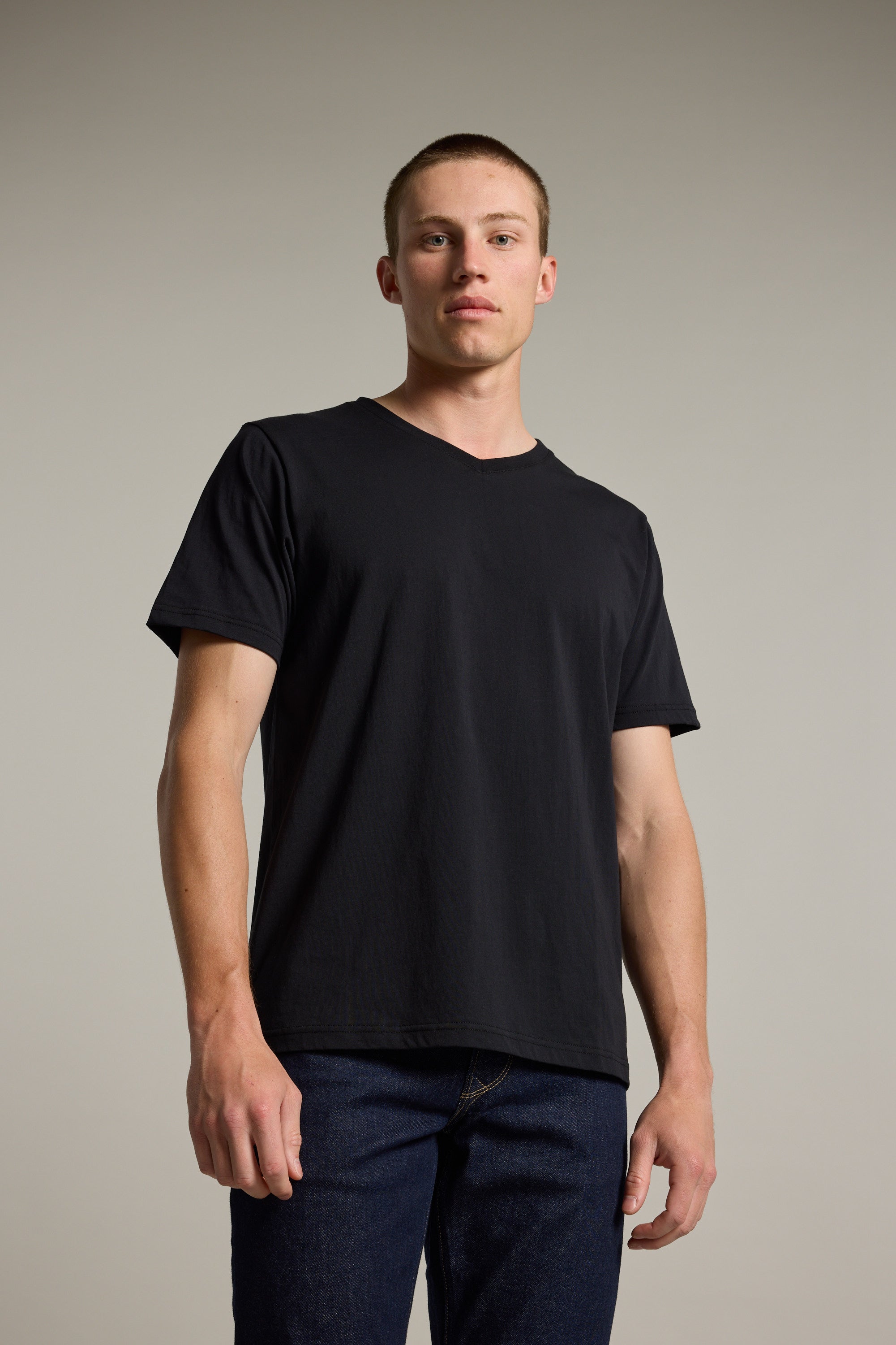 Barkers Organic Cotton V Neck Tee in black, classic fit