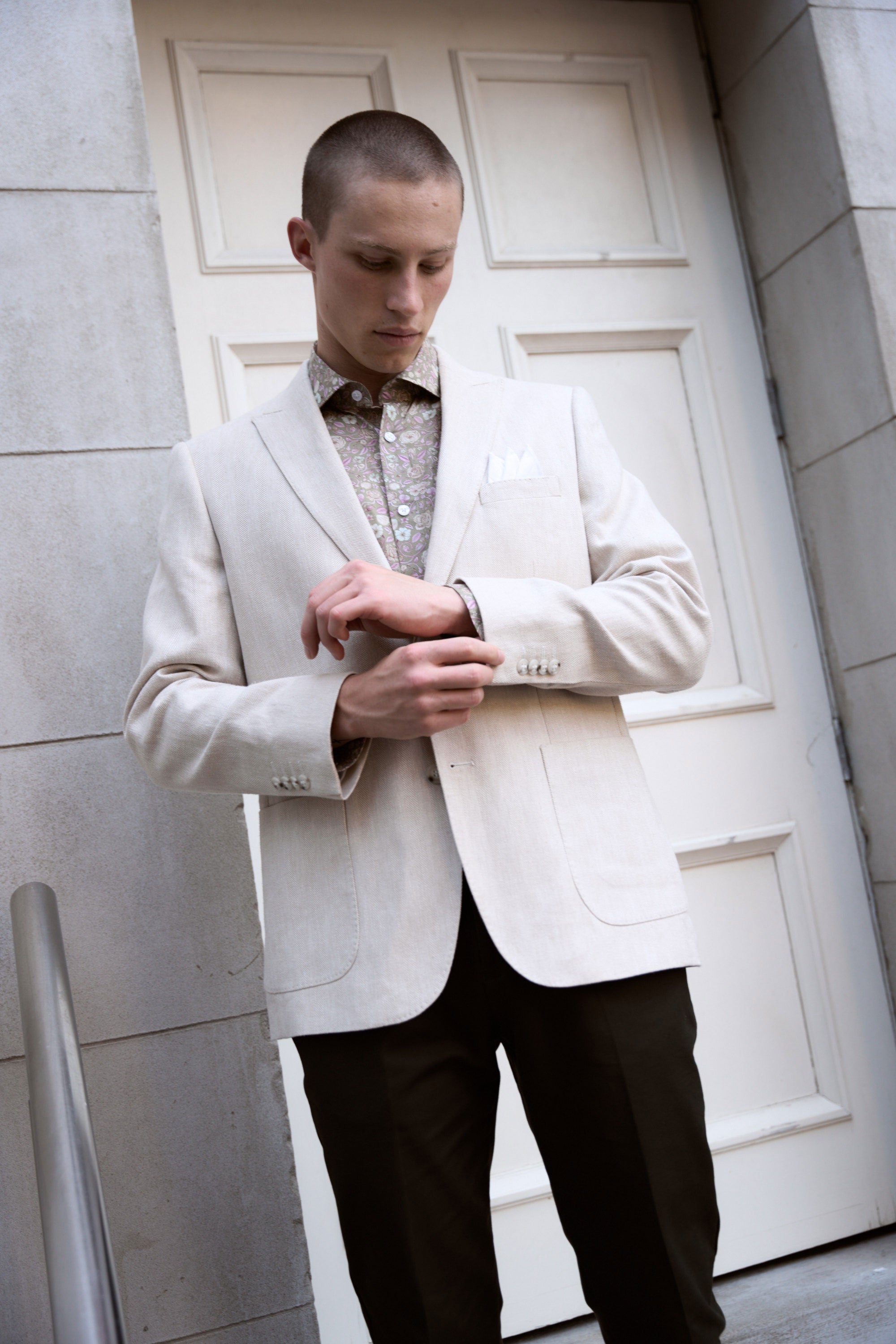 Barkers Hume Herringbone Blazer in ecru, alternate view